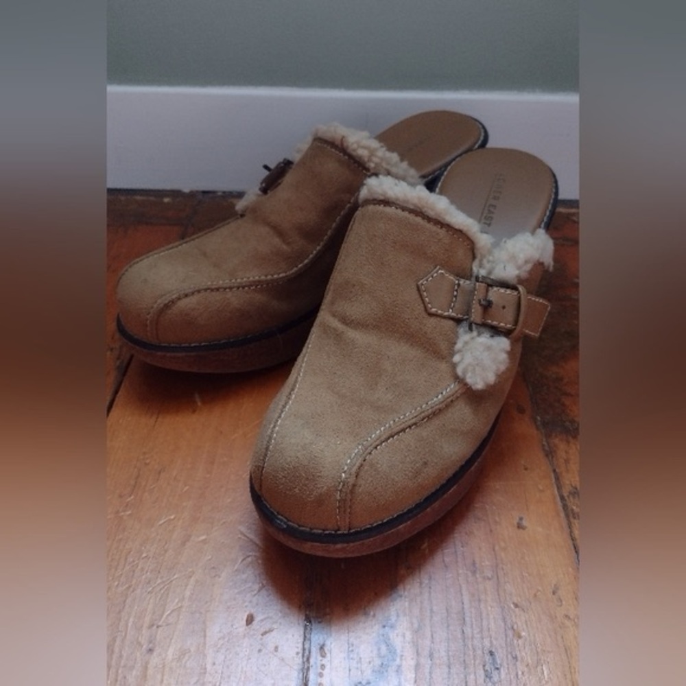 Cute suede clogs